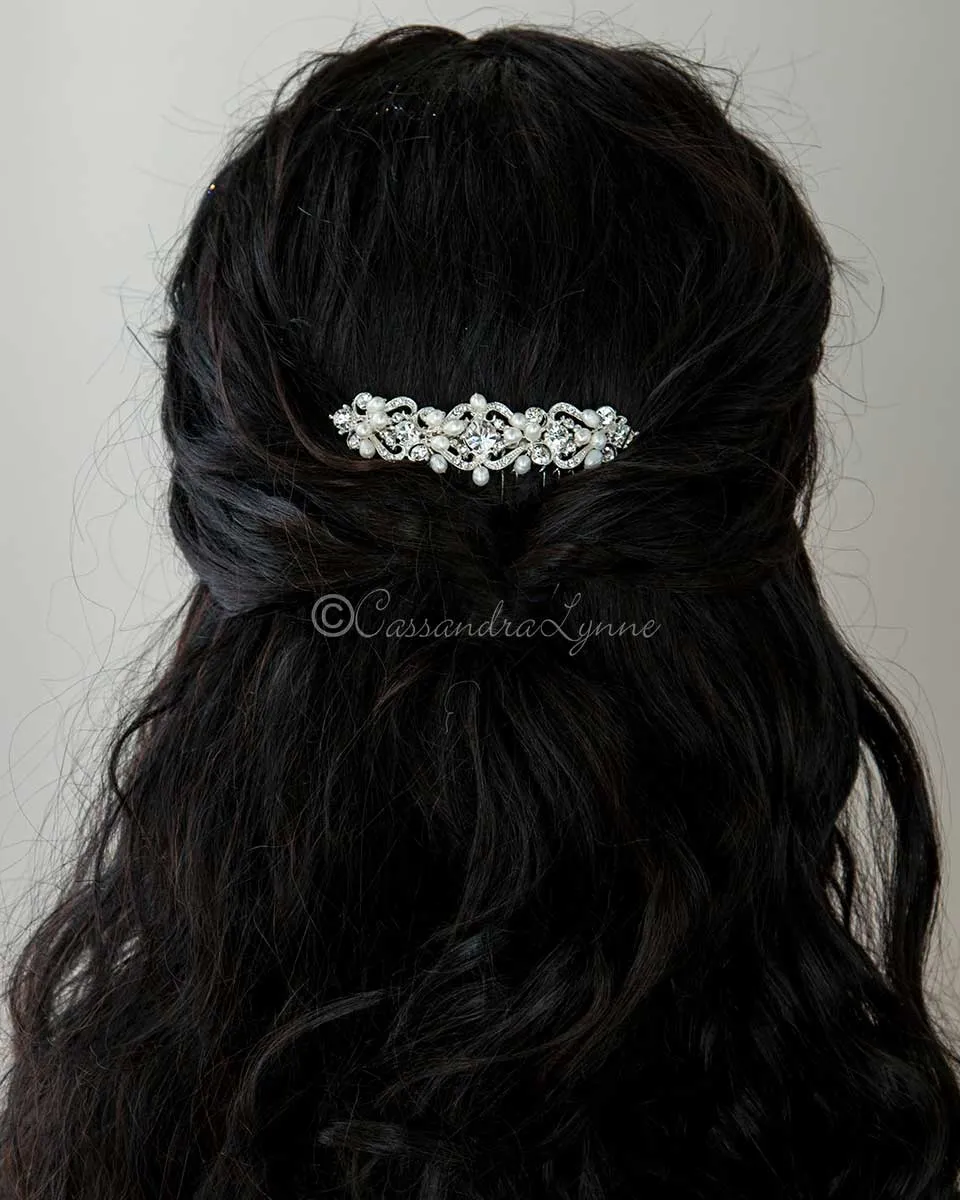 Elegant Wedding Hair Comb of Crystals and Pearls