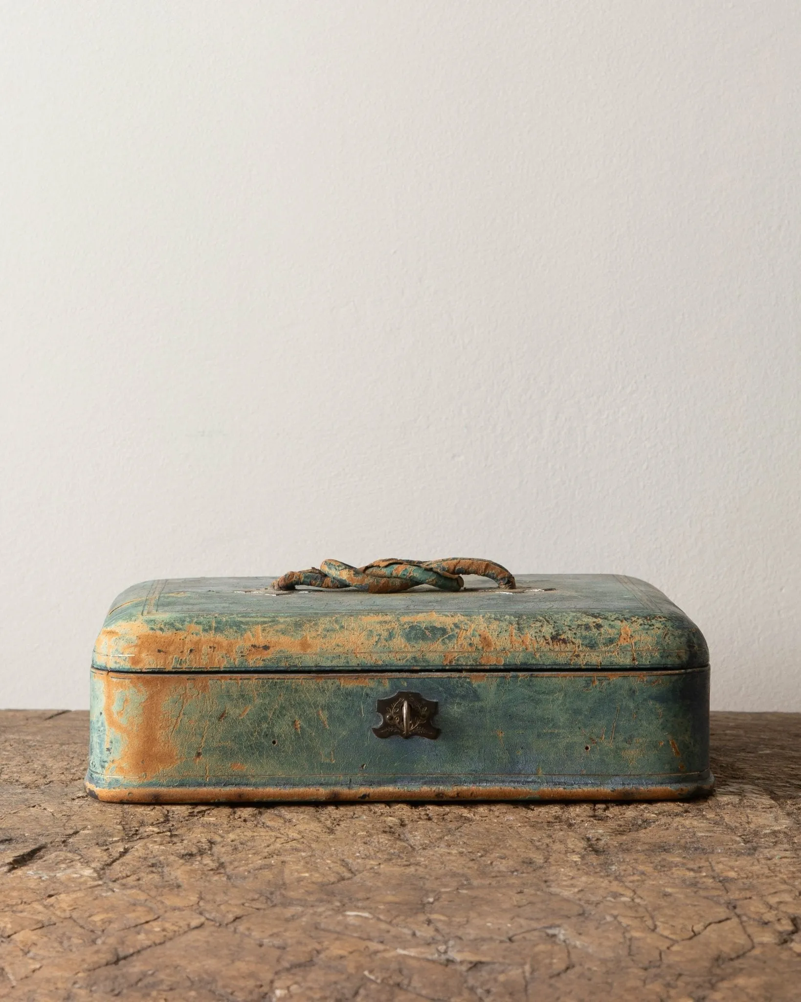 English Victorian Leather Box From 1880